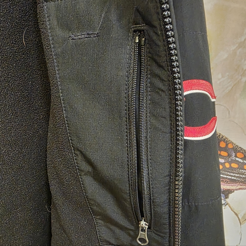 On-Field Cincinnati Reds Jacket - Picture 9 of 13
